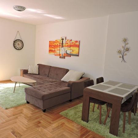 Nihon Apartment Trebinje Ngoại thất bức ảnh